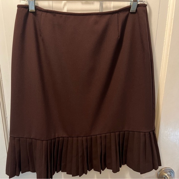 Briggs New York Dresses & Skirts - Briggs New York brand straight skirt size 8